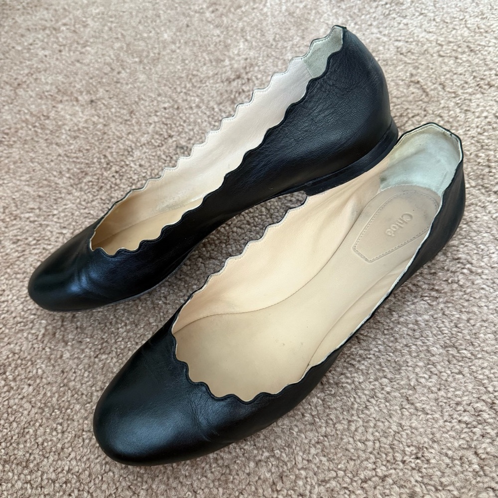 Chloe Black Leather Lauren Scalloped Ballet Flats